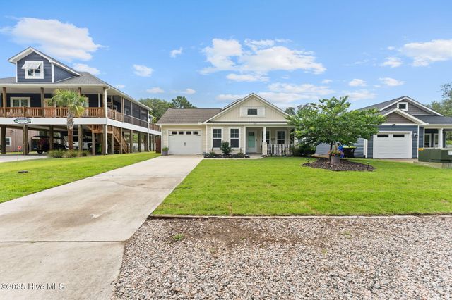 126 NW 14th Street, Oak Island, NC 28465