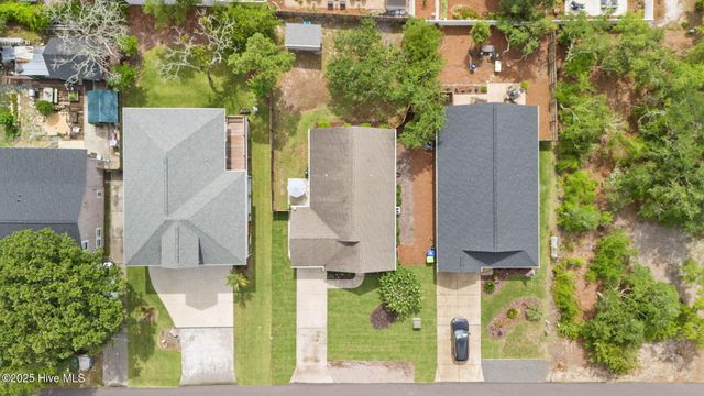 126 NW 14th Street, Oak Island, NC 28465