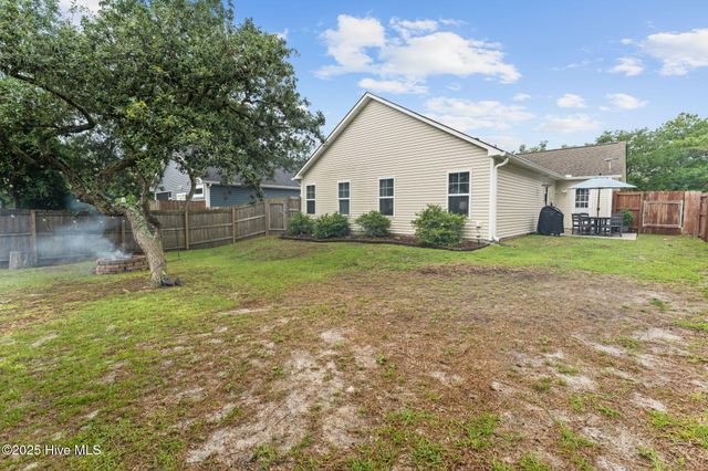 126 NW 14th Street, Oak Island, NC 28465