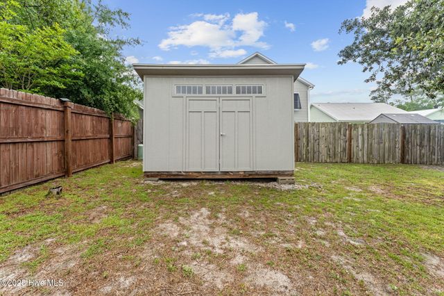 126 NW 14th Street, Oak Island, NC 28465