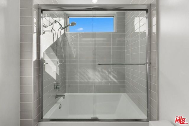 938 S ORANGE GROVE Avenue 302, Los Angeles, CA 90036