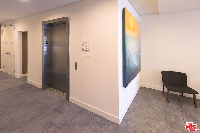 938 S ORANGE GROVE Avenue 302, Los Angeles, CA 90036