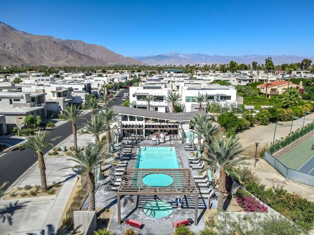 2732 Sunrise Sonata Lane, Palm Springs, CA 92262