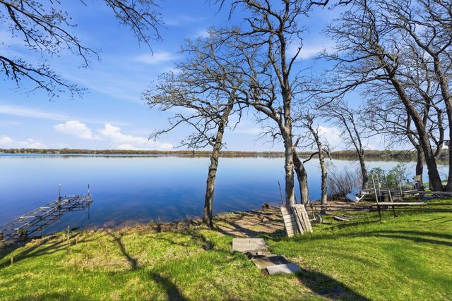 7014 107th Avenue, Clear Lake, MN 55319