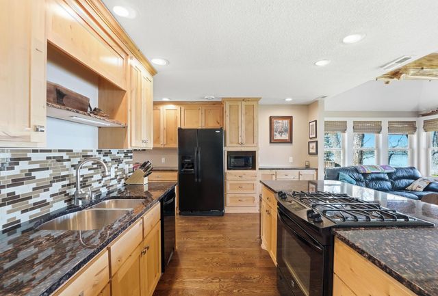 7014 107th Avenue, Clear Lake, MN 55319