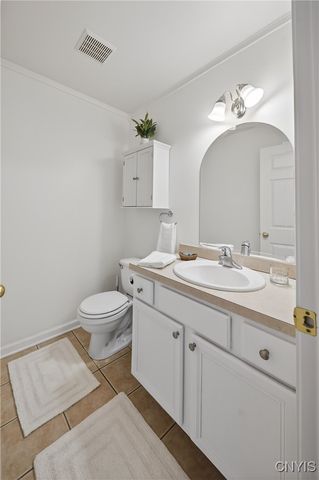 102 Otis Street, Salina, NY 13088