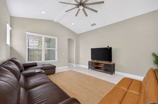 8437 MARTINSON STREET, Orlando, FL 32827