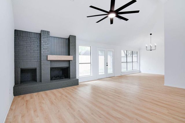 9834 Haverdown Drive, Houston, TX 77065