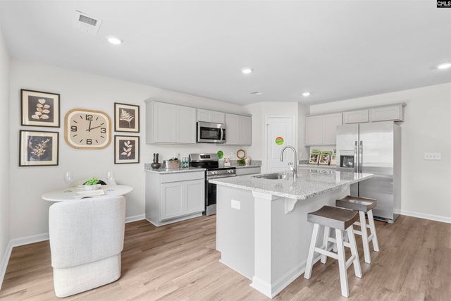 900 Cedar Cave Drive, Hopkins, SC 29061