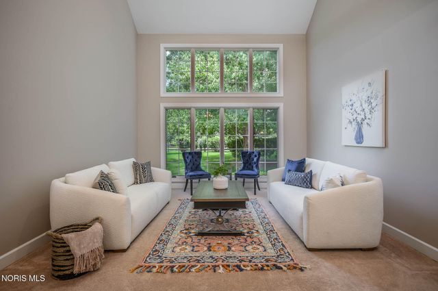 26245 Seminary Road, Perrysburg, OH 43551