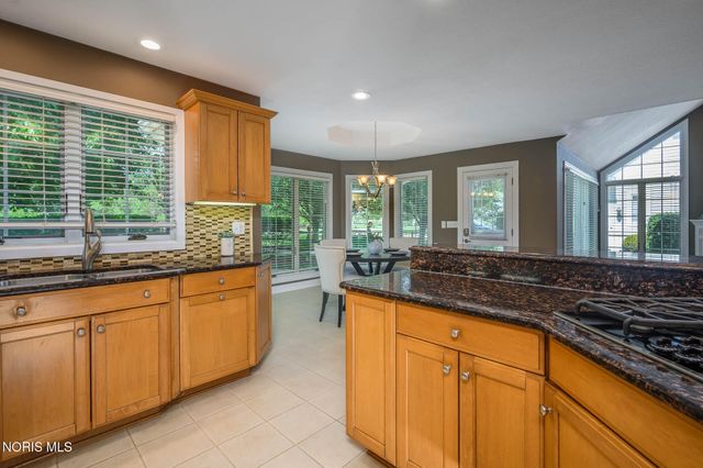 26245 Seminary Road, Perrysburg, OH 43551