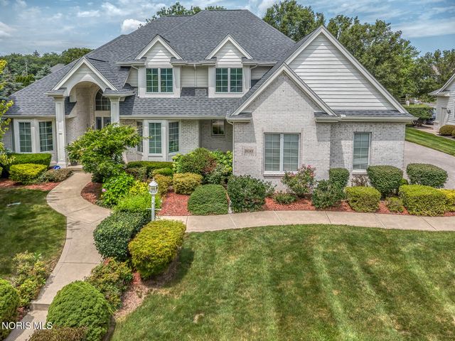26245 Seminary Road, Perrysburg, OH 43551