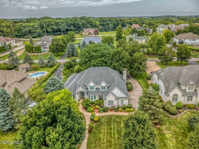 26245 Seminary Road, Perrysburg, OH 43551