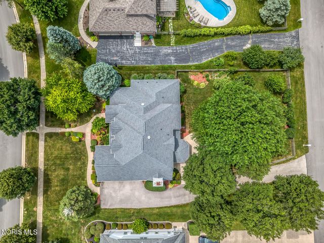 26245 Seminary Road, Perrysburg, OH 43551