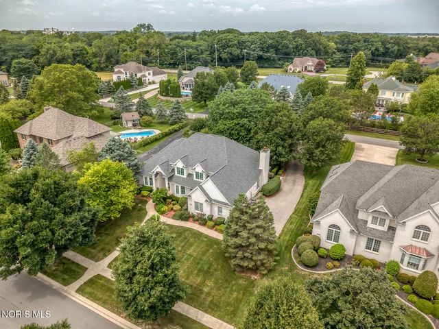 26245 Seminary Road, Perrysburg, OH 43551