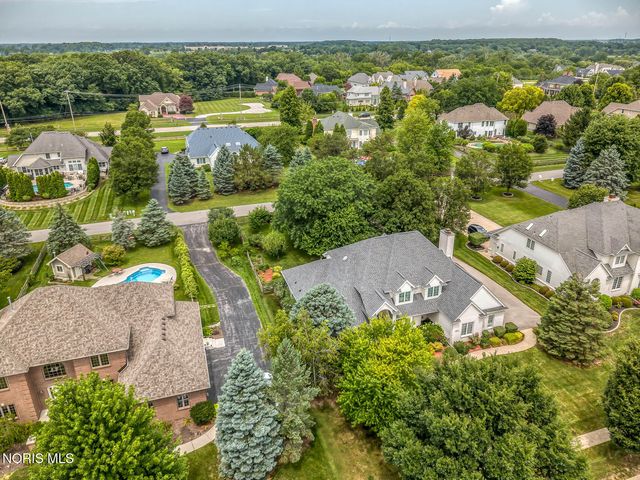 26245 Seminary Road, Perrysburg, OH 43551