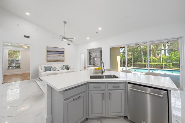 13475 William Myers Court, Palm Beach Gardens, FL 33410