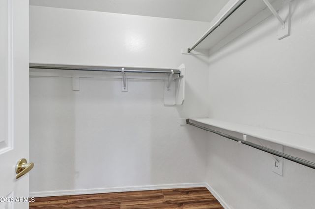 315 W MOUNTAIN SAGE Drive, Phoenix, AZ 85045