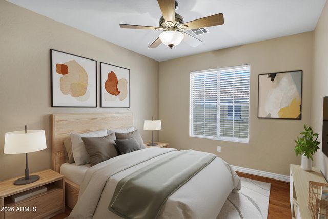 315 W MOUNTAIN SAGE Drive, Phoenix, AZ 85045