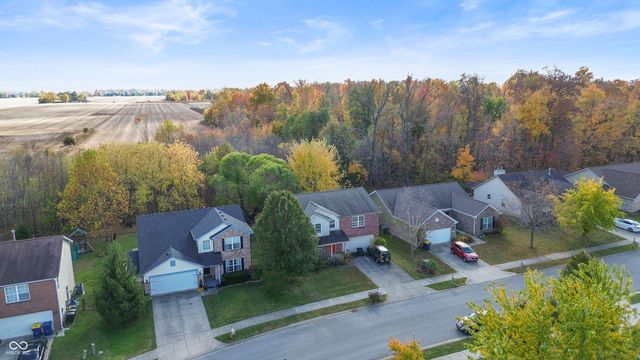 6365 W Oxford Lane, Mccordsville, IN 46055