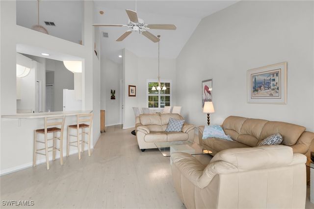 590 Club Marco CIR 9-202, Marco Island, FL 34145