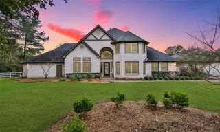 522 Whispering Meadow, Magnolia, TX 77355