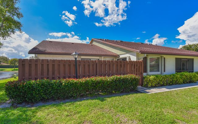 3812 Coco Loba Lane, Boynton Beach, FL 33436