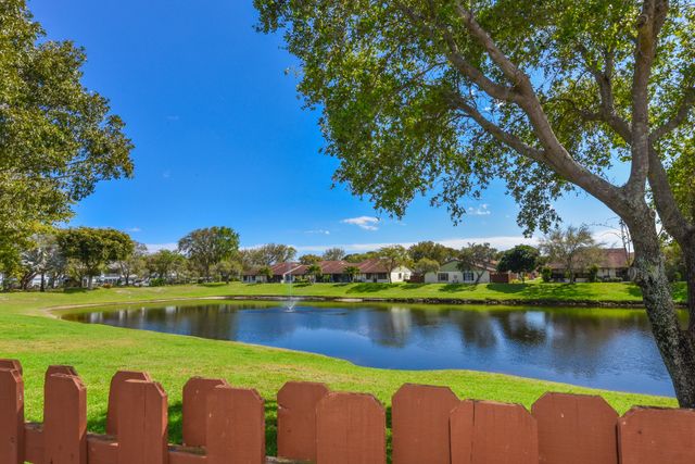 3812 Coco Loba Lane, Boynton Beach, FL 33436