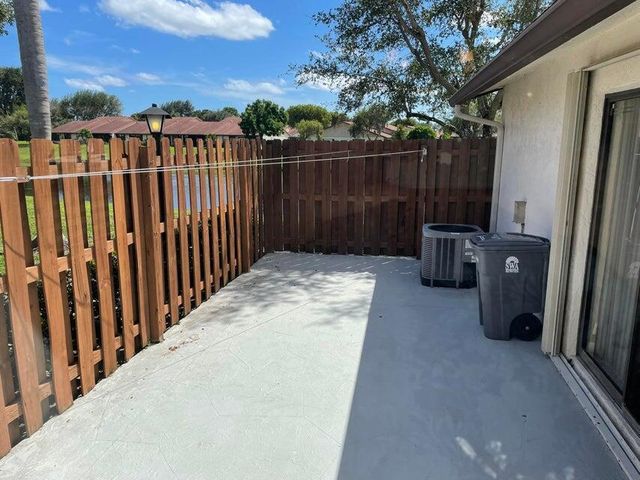 3812 Coco Loba Lane, Boynton Beach, FL 33436