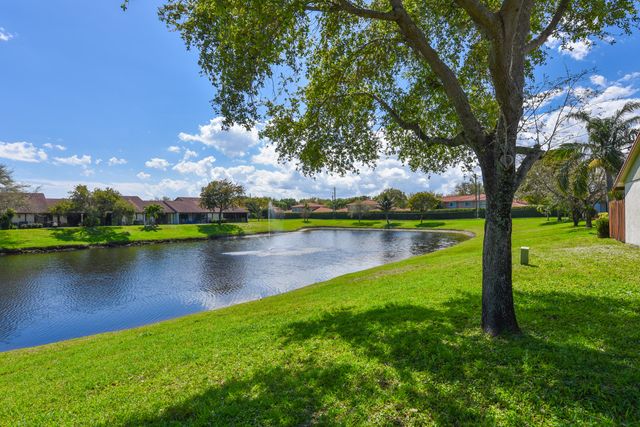 3812 Coco Loba Lane, Boynton Beach, FL 33436
