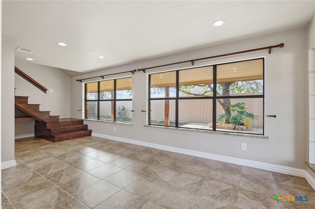 8713 Kansas Avenue, Temple, TX 76502