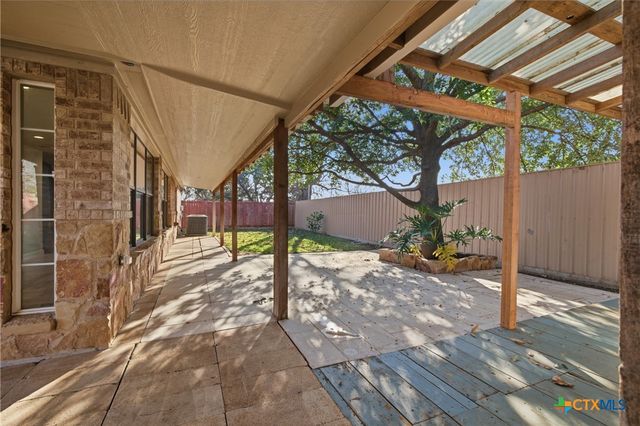 8713 Kansas Avenue, Temple, TX 76502