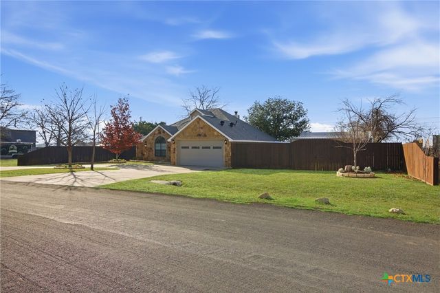 8713 Kansas Avenue, Temple, TX 76502