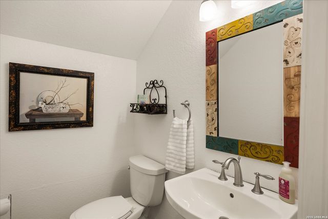 313 Wild Turkey Blvd., Boerne, TX 78006