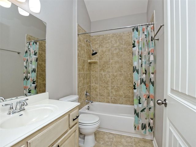 2508 Hilltop Divide LN, Leander, TX 78641