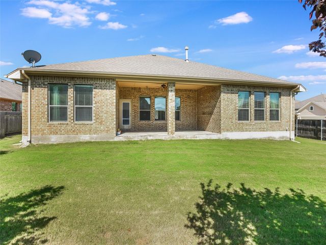 2508 Hilltop Divide LN, Leander, TX 78641