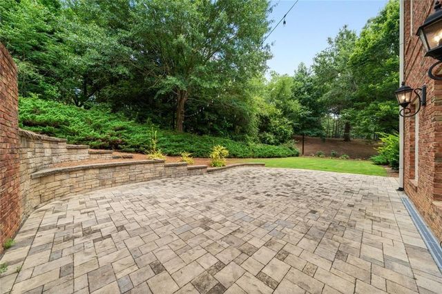 8365 Hurakan Creek Crossing, Cumming, GA 30028
