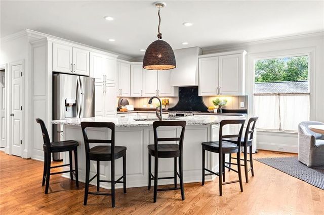 8365 Hurakan Creek Crossing, Cumming, GA 30028