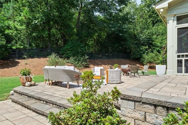8365 Hurakan Creek Crossing, Cumming, GA 30028