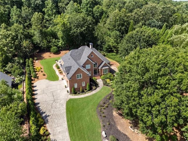 8365 Hurakan Creek Crossing, Cumming, GA 30028