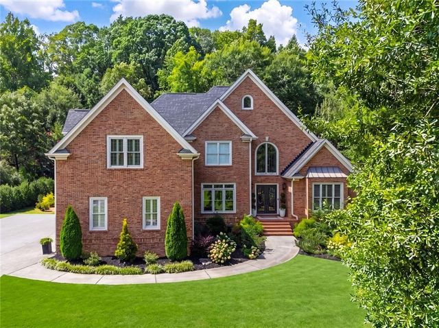 8365 Hurakan Creek Crossing, Cumming, GA 30028
