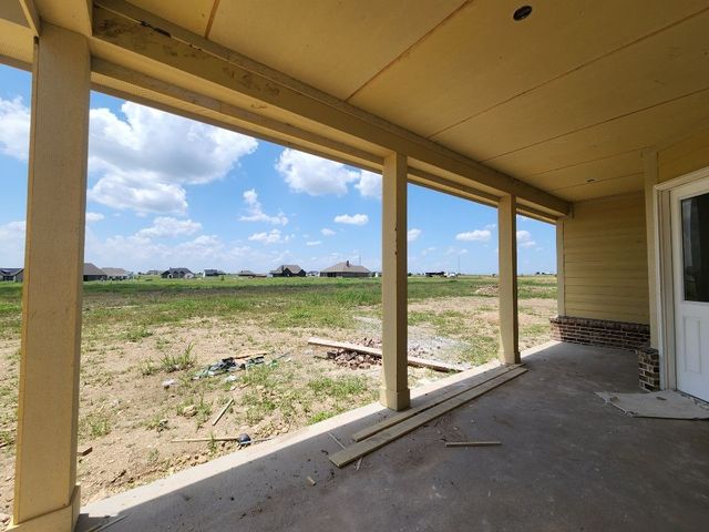 12413 Hornfels Drive, Krum, TX 76249