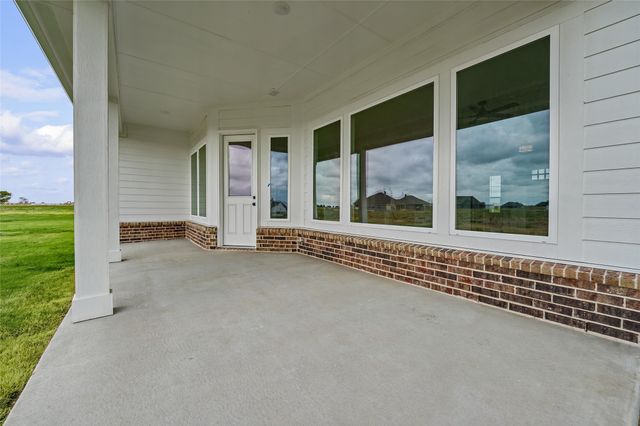 12413 Hornfels Drive, Krum, TX 76249