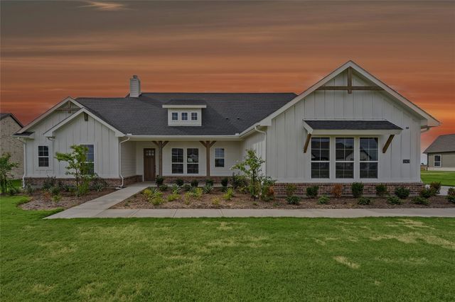 12413 Hornfels Drive, Krum, TX 76249