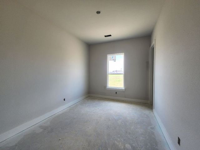 12413 Hornfels Drive, Krum, TX 76249