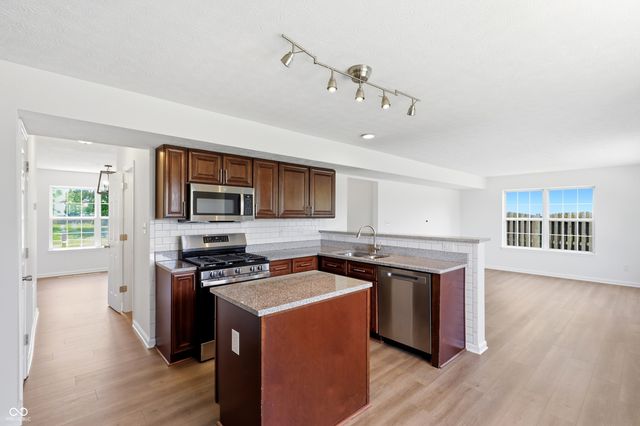 10098 Long Meadow Drive, Fishers, IN 46038