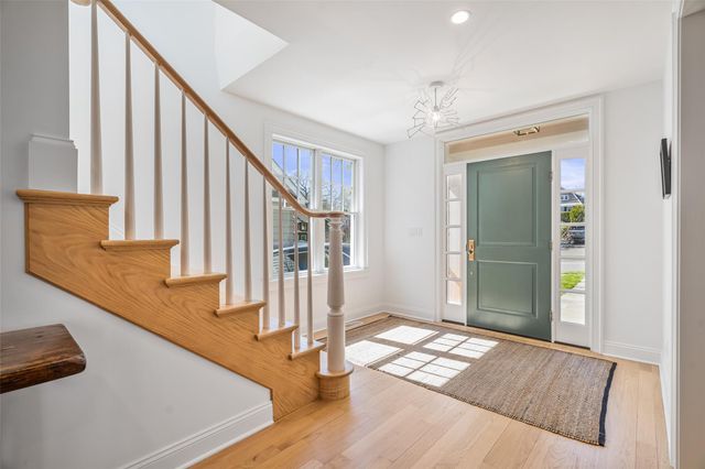 15 Bayard Street, Larchmont, NY 10538