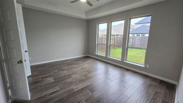 1635 Boone Hollow Lane, Richmond, TX 77469