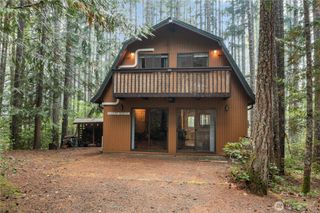 60 N Mount Rose Place, Hoodsport, WA 98548