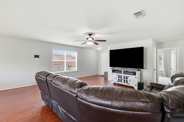 1637 Dream Catcher Way, Krum, TX 76249